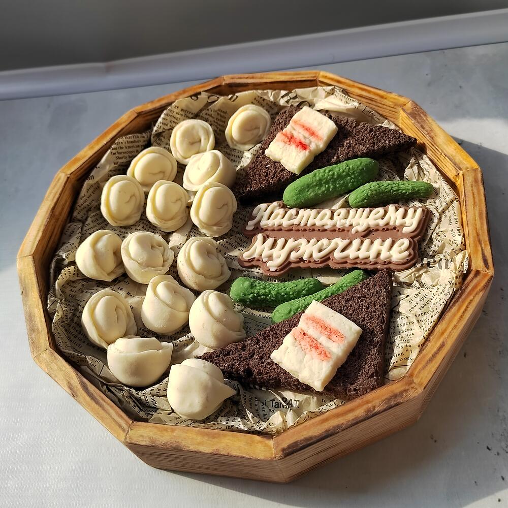 Набор  с шоколадными пельмешками Настоящему мужчине