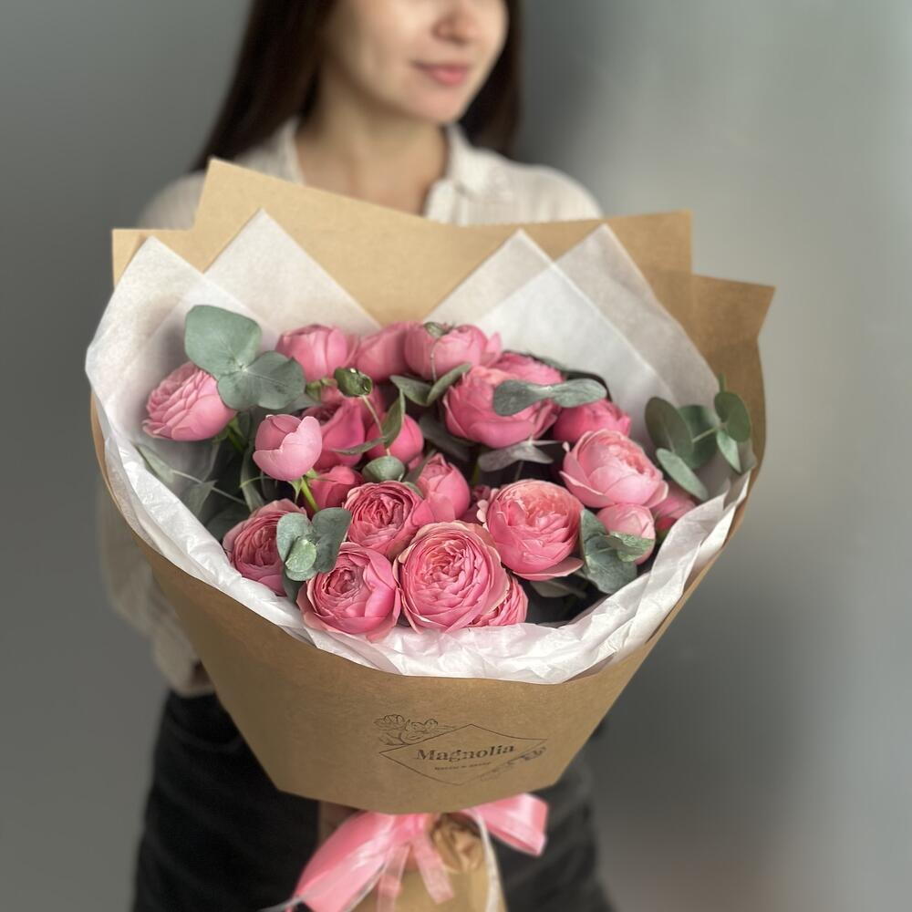 Крафт-букет Пионовидная Роза Silva Pink