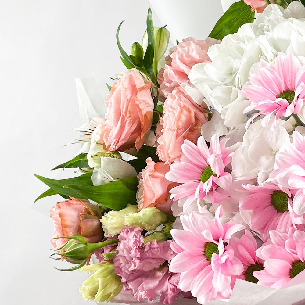 Bouquet with hydrangea