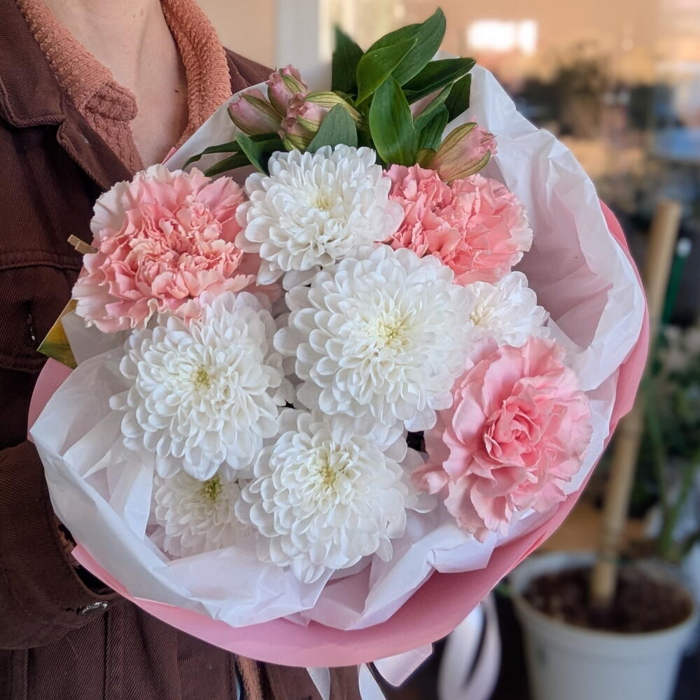 Букет комплимент🌸 диантус, хризантема, альстромерия