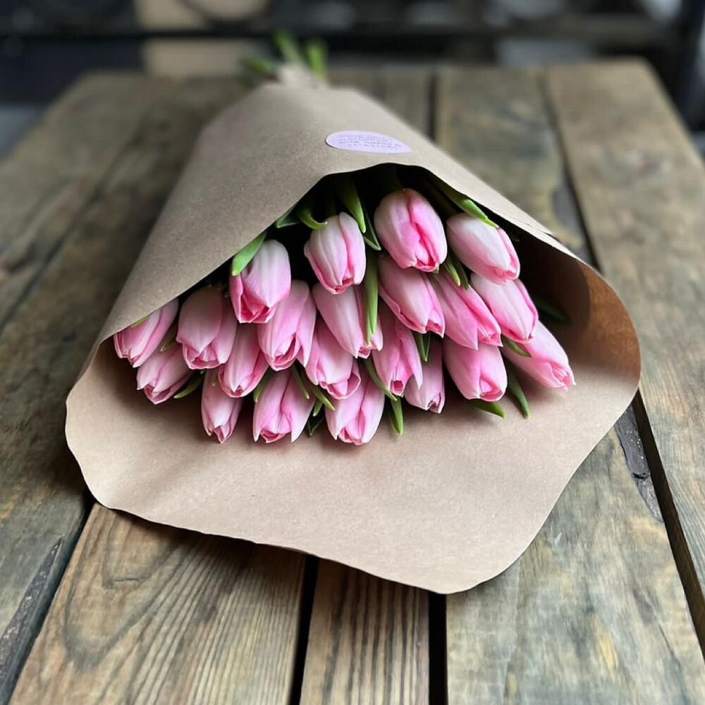 Тюльпаны розовые 21 штука
