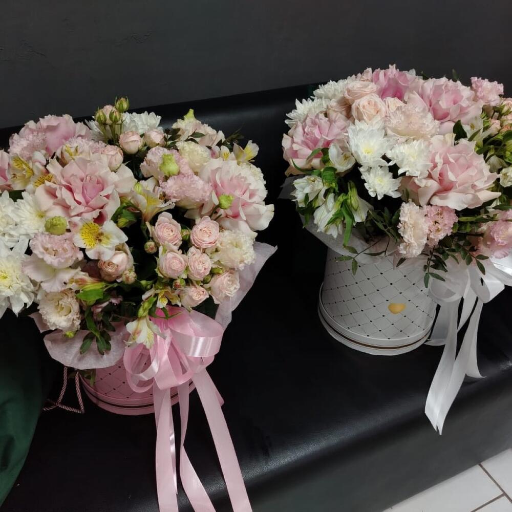 Цветы в коробке