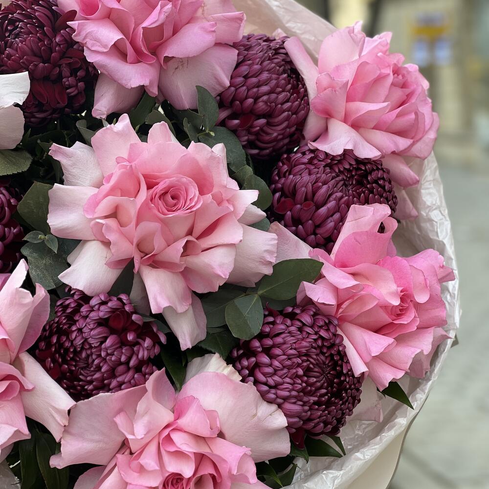 Roses and Chysanthemums Bouquet N-051