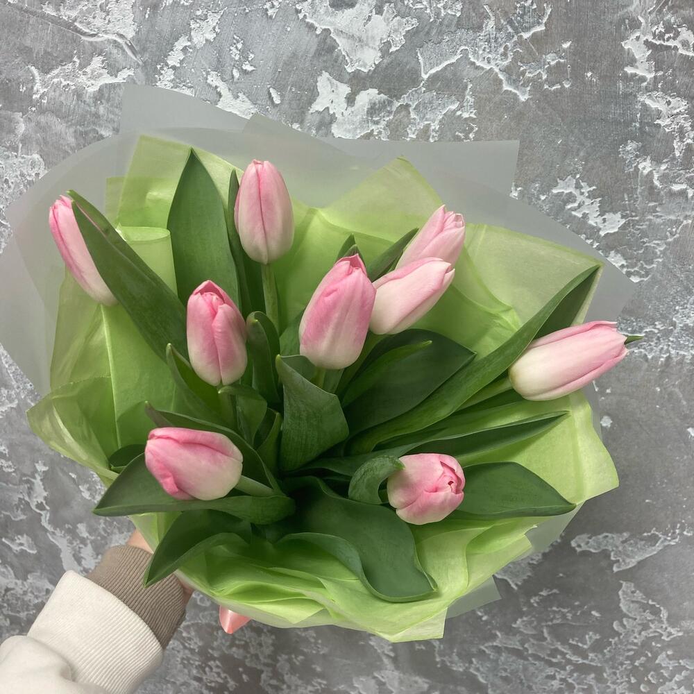 Монобукет 🌷розовые тюльпаны в оформлении