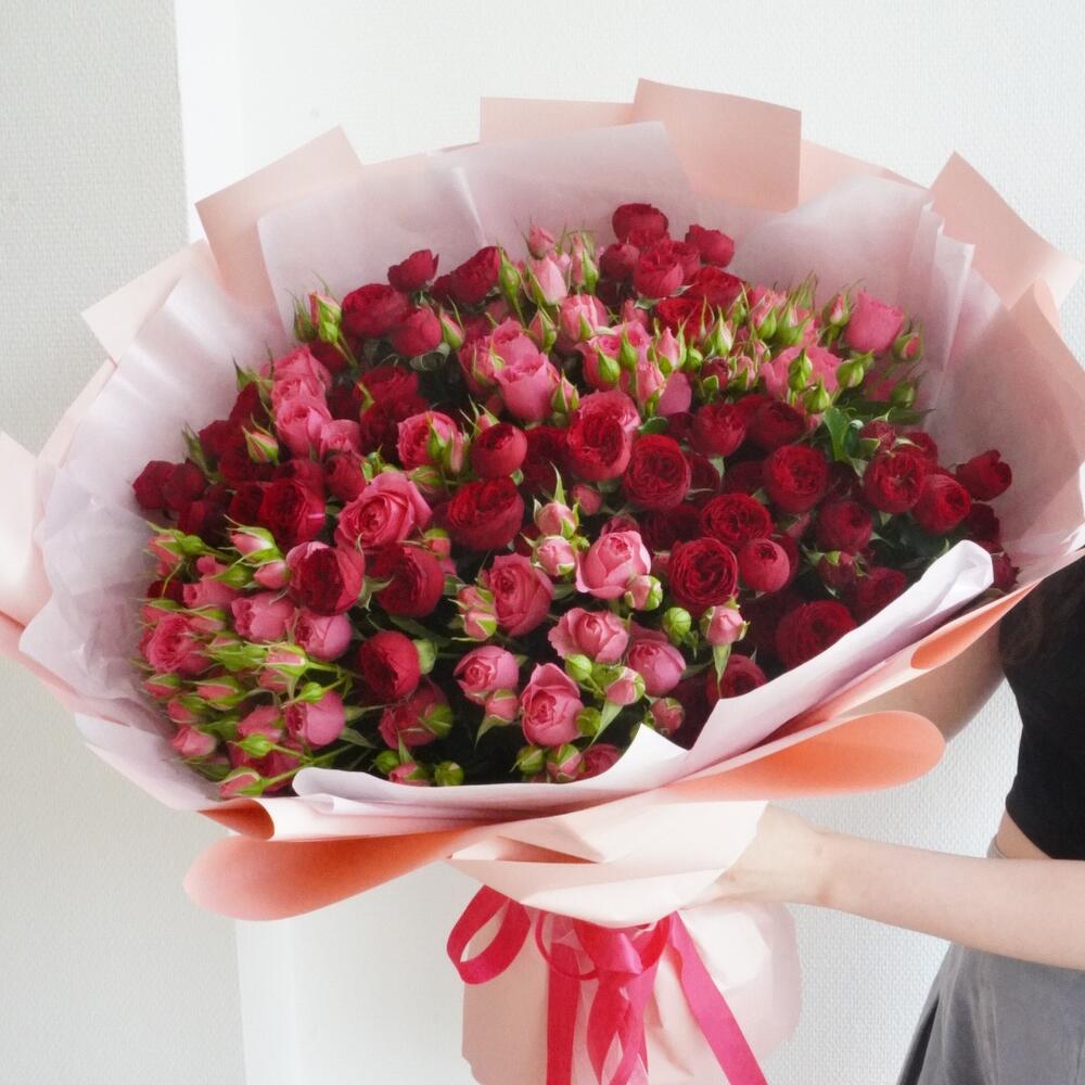 Букет "25 кустовых роз "