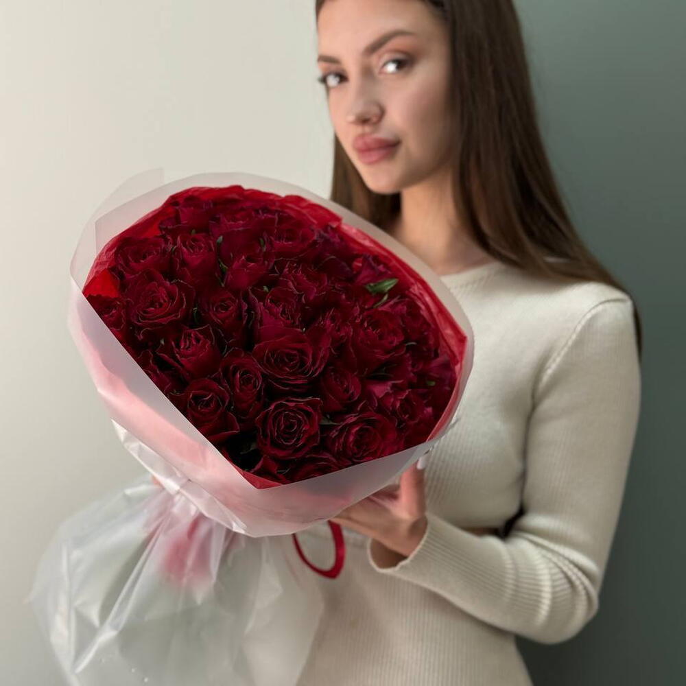 35 красных роз 40 см 373