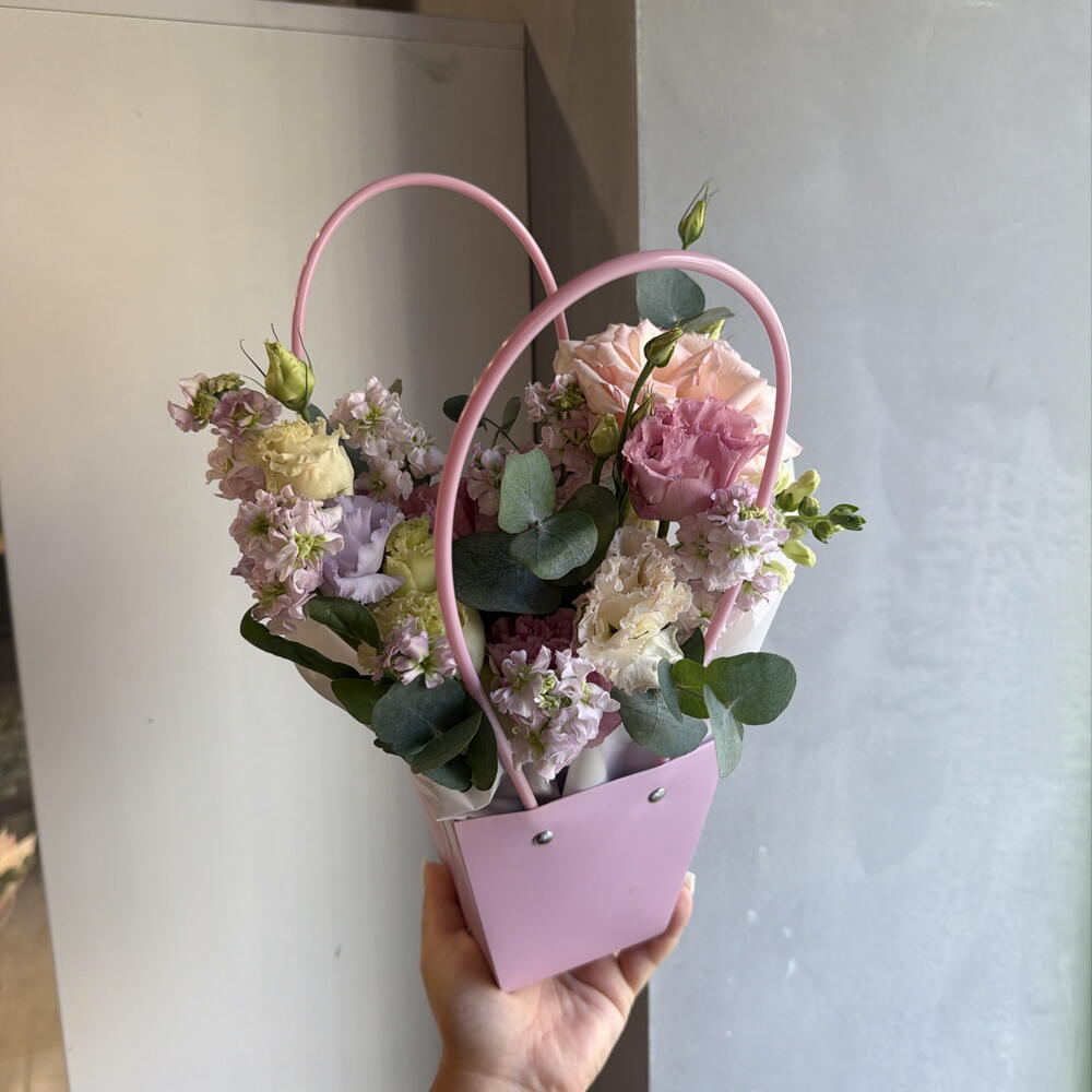 Композиция в сумочке «Flora»