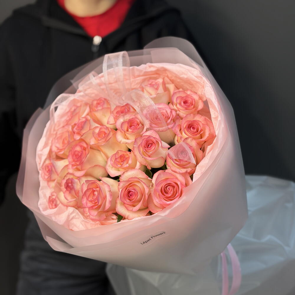 21 розовая роза 🌹