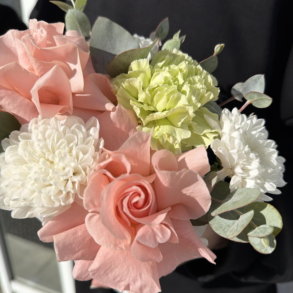 Ажурный стаканчик-комплимент, французская роза, хризантема, диантус