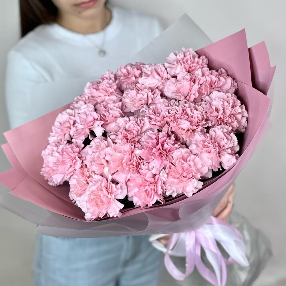 Букет «Настоящая любовь💗» из 25 стойких диантусов