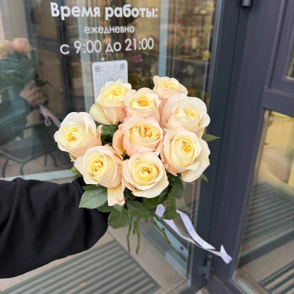 Букет из VIP розы Fatima Garden