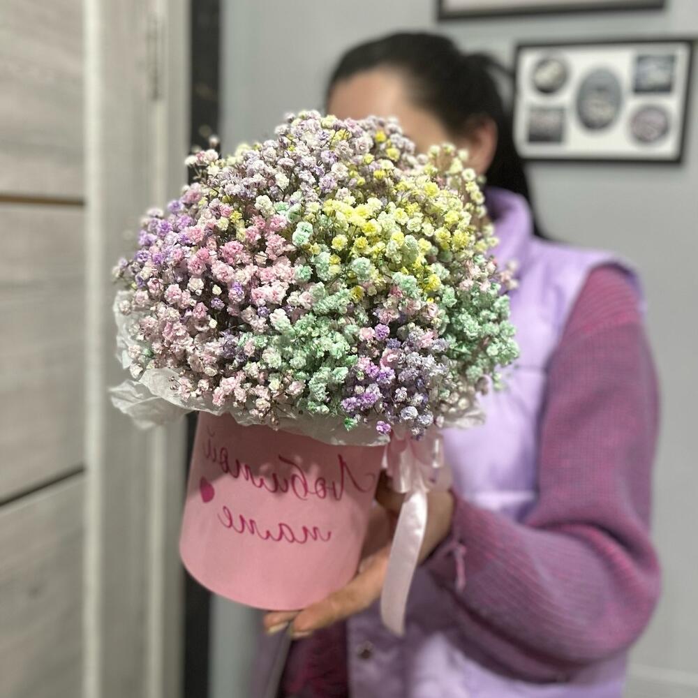 Гипсофила в коробочке «Любимой маме»