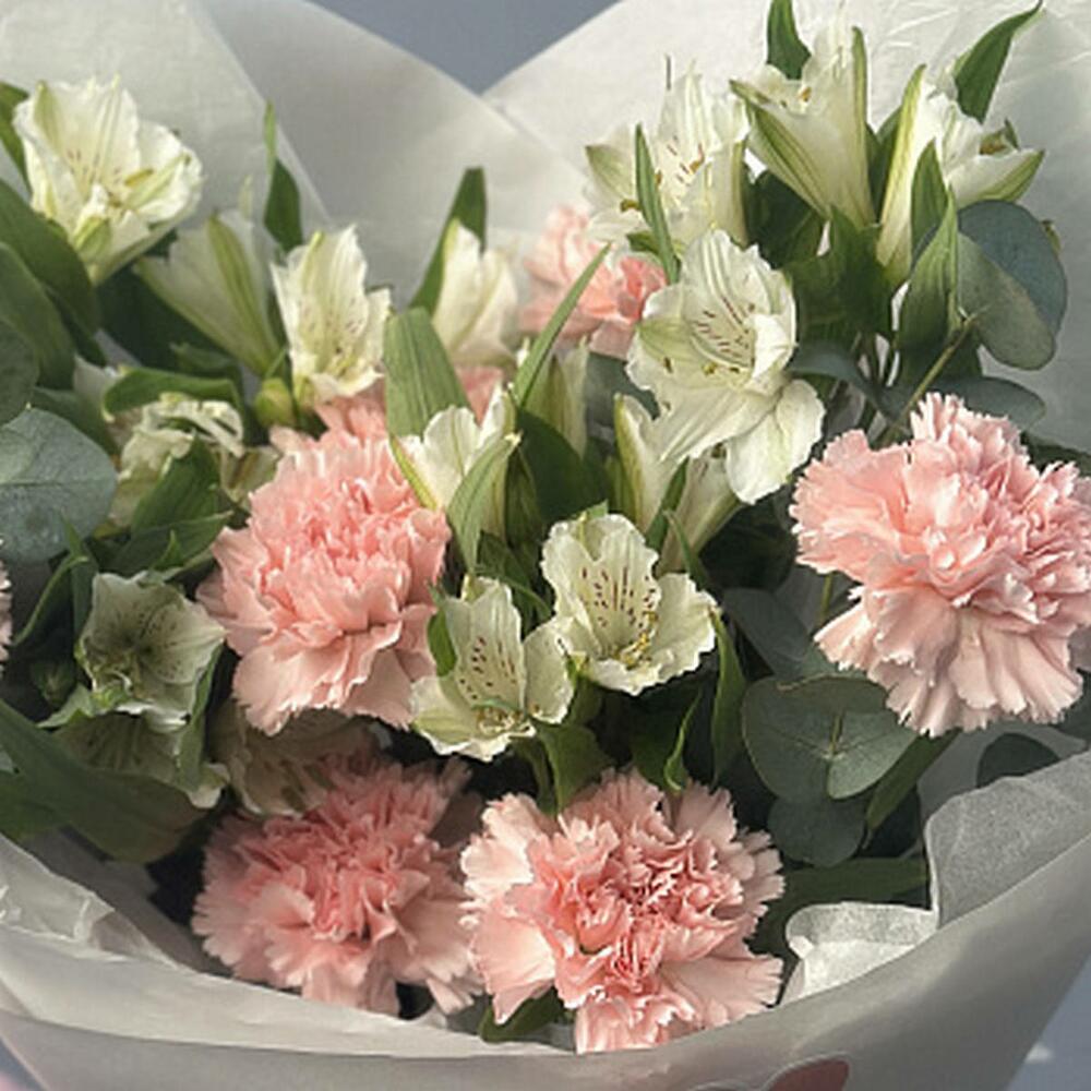 Стойкий дуо-букет альстромерий и гвоздик S