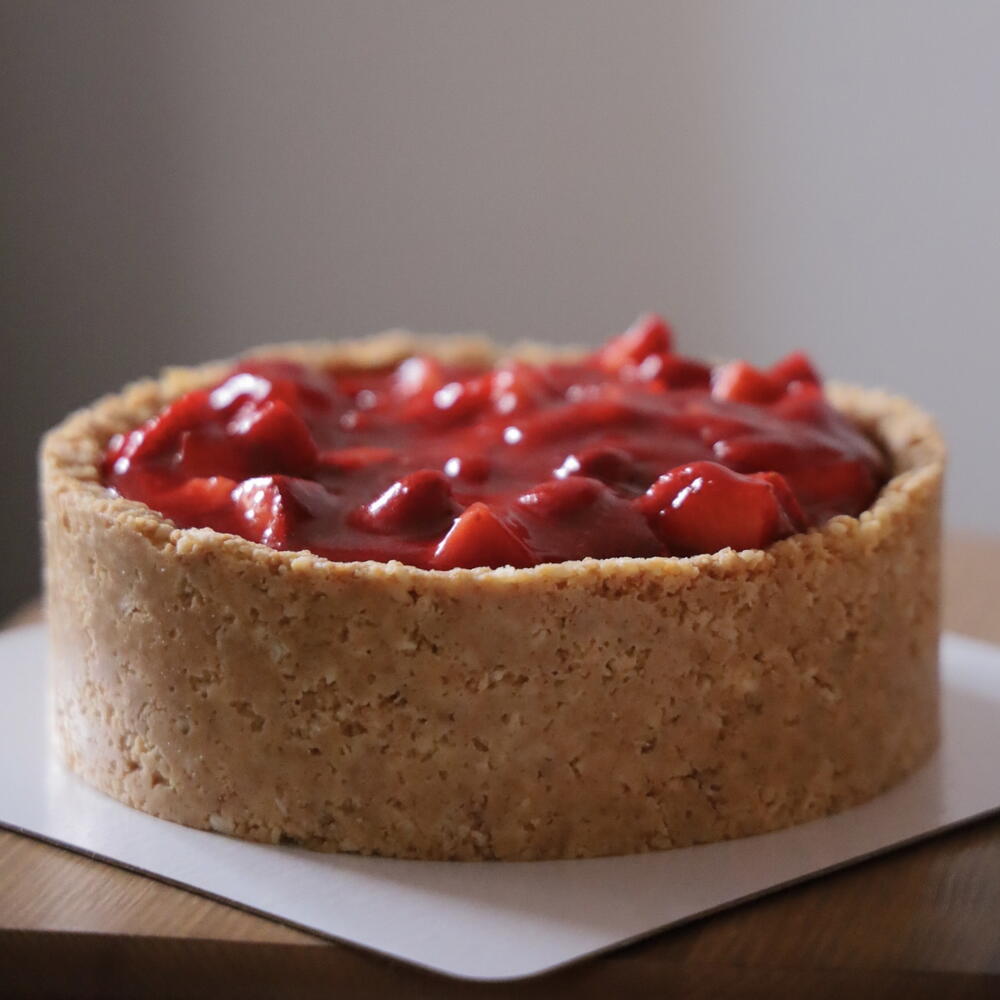 Чизкейк кокосовый с клубникой