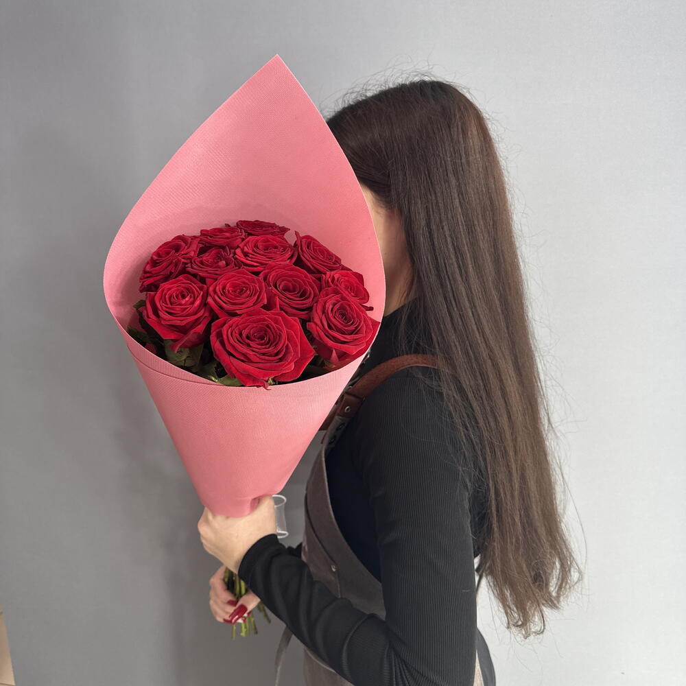 Монобукет🌹из бордовой розы Ред Наоми 11 шт