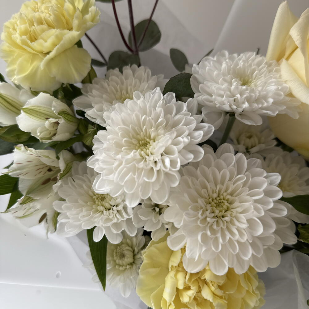 Букет с розами кэнделайт