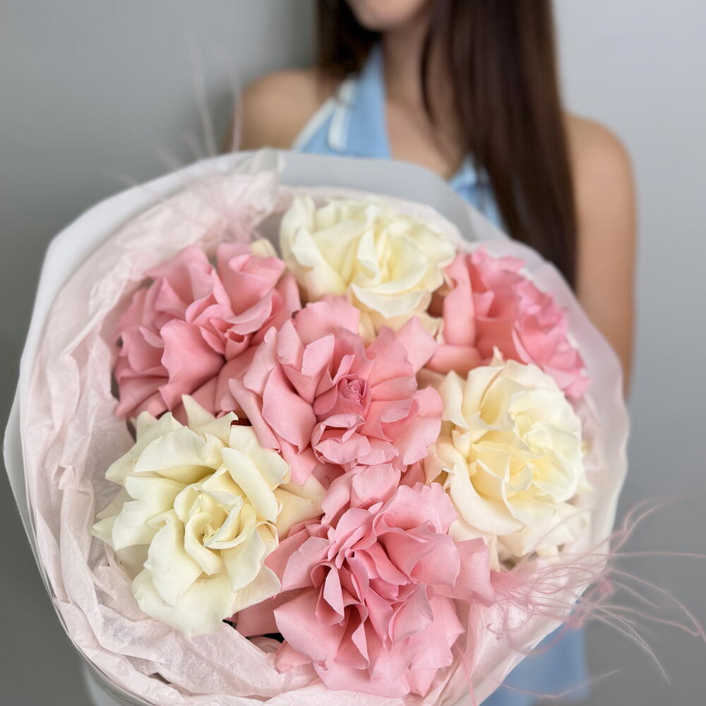 Букет для любимой девушки с нежными розами