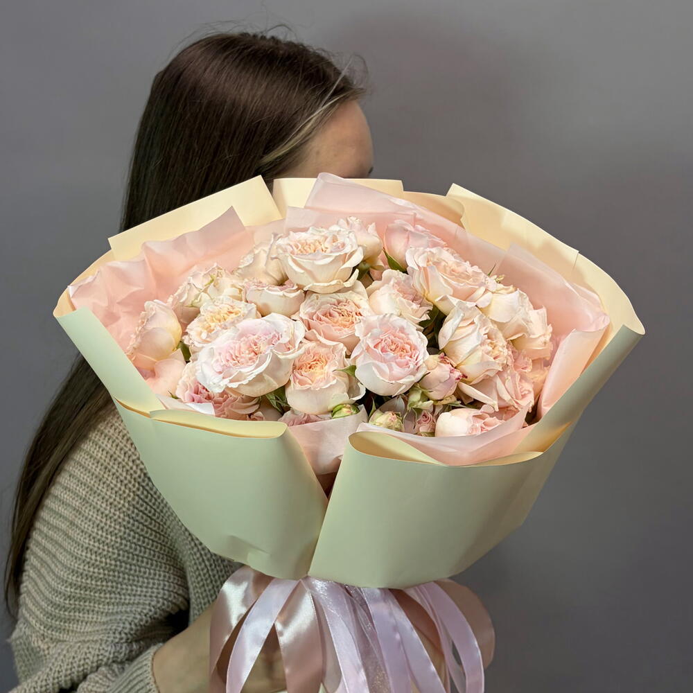 7 кустовых роз