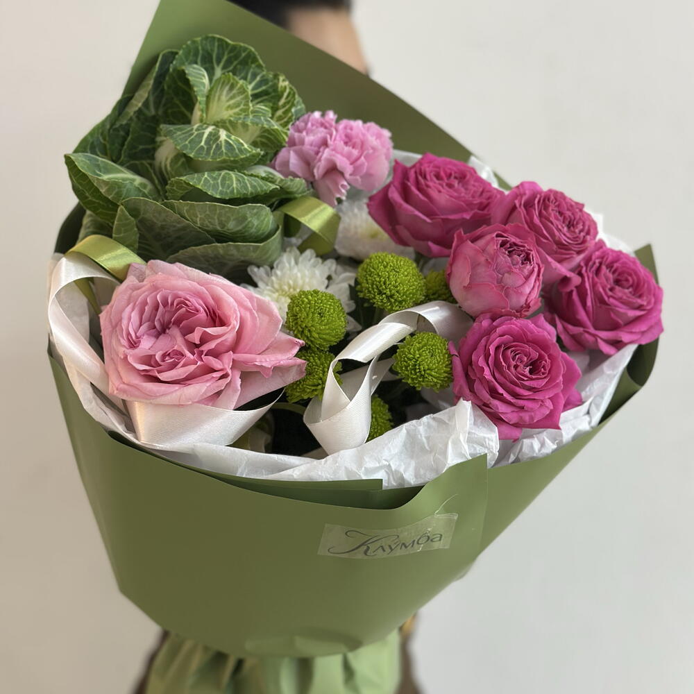 Яркий букет комплимент