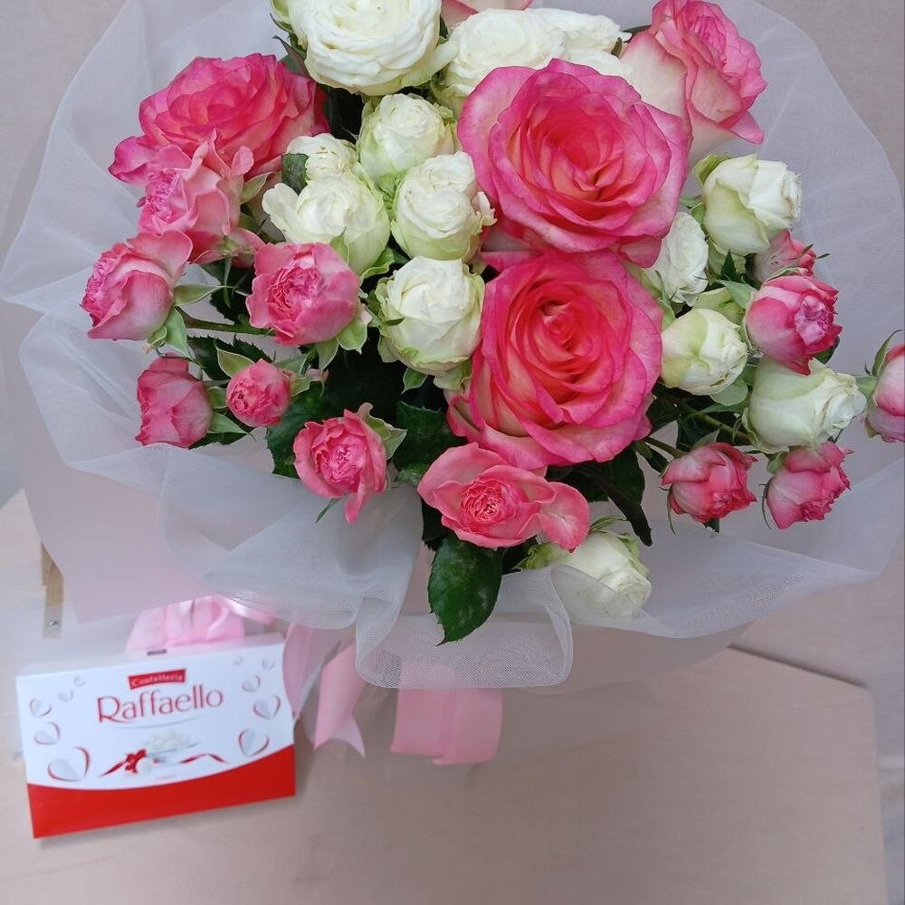 With LOVE + Raffaello