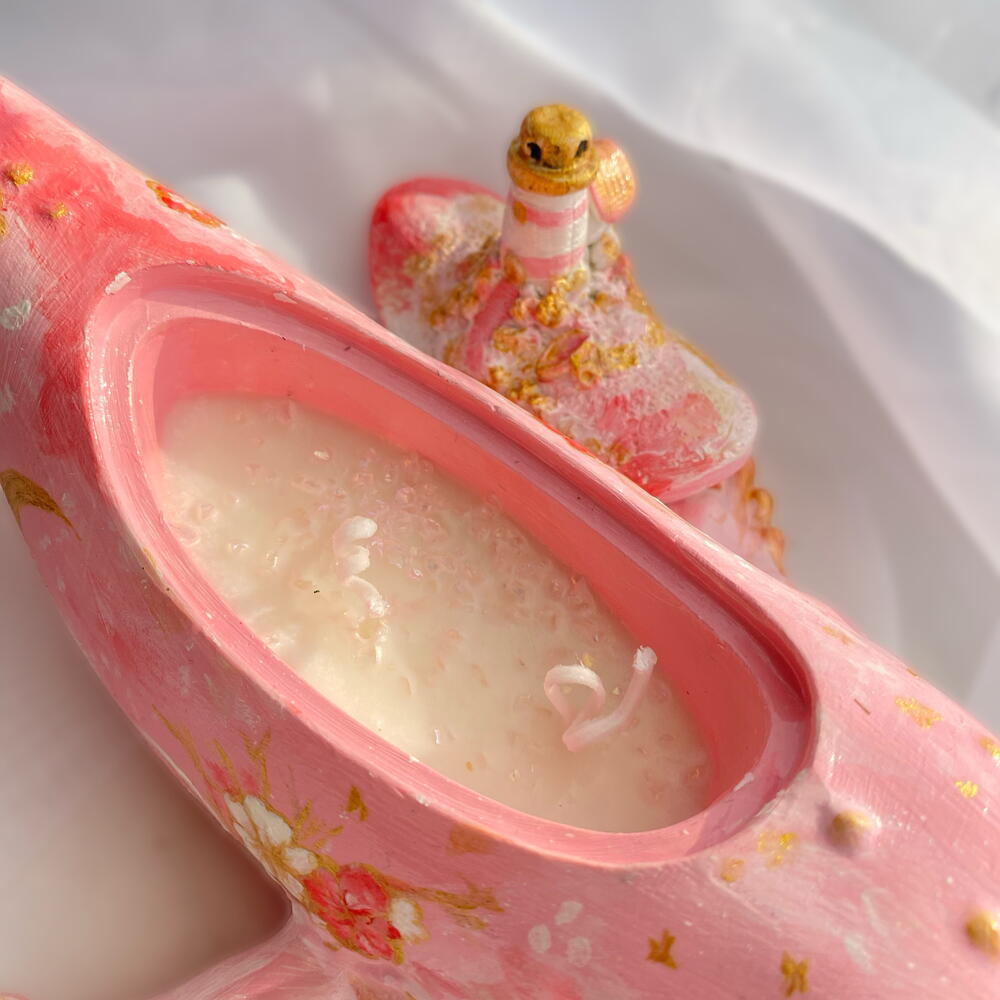 Свеча «Цветочный кит»🌸🐋🩷