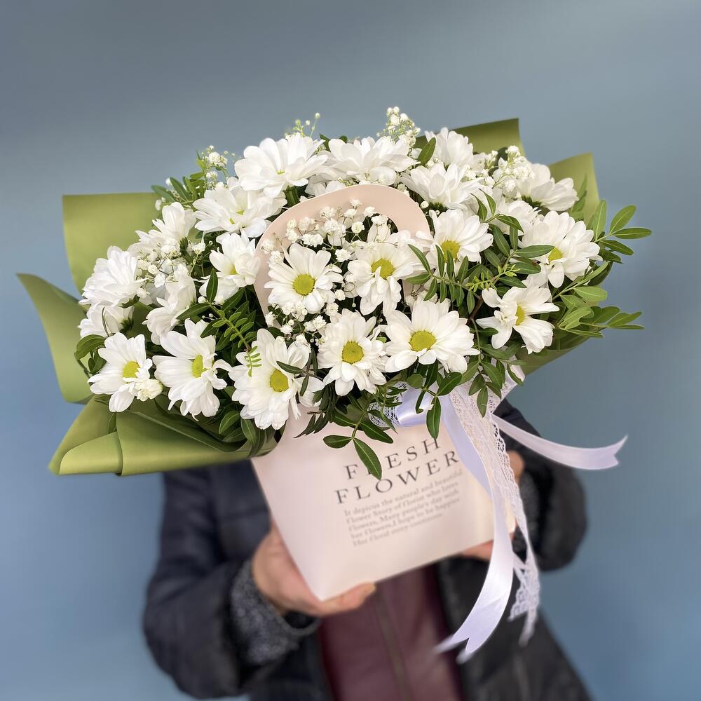 Композиция из белых ромашек 💐