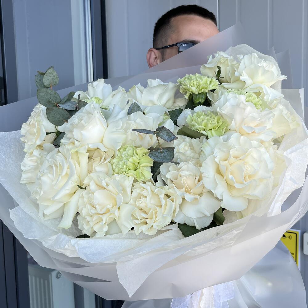 Букет с французскими розами