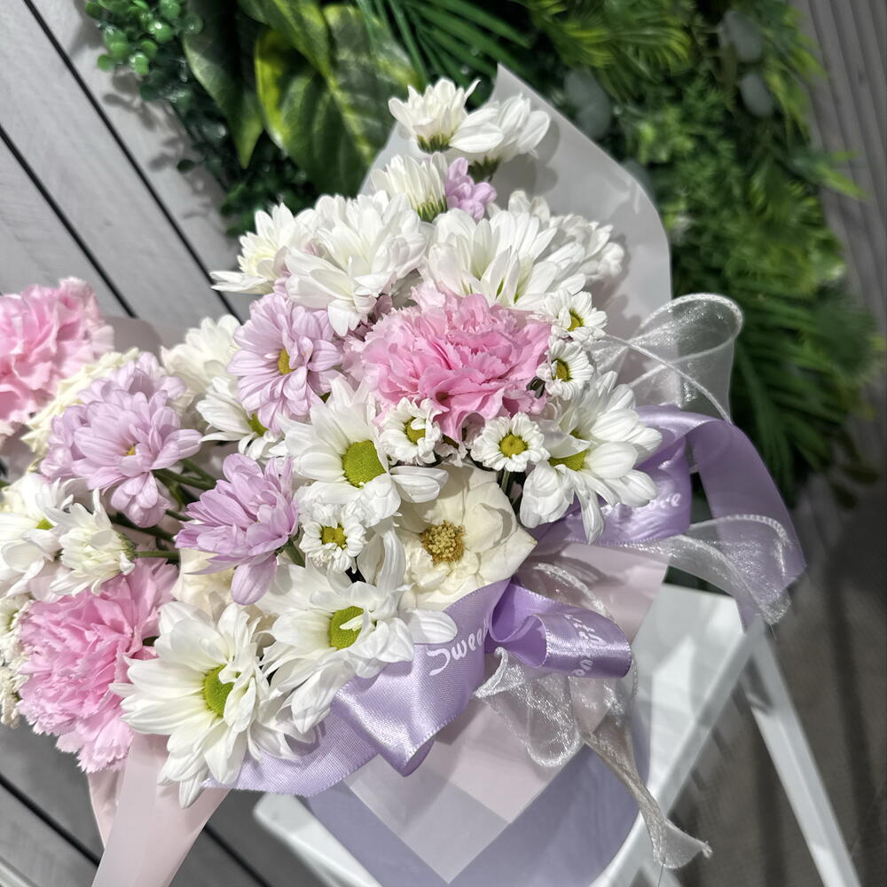 Композиция с диантусами💜32008