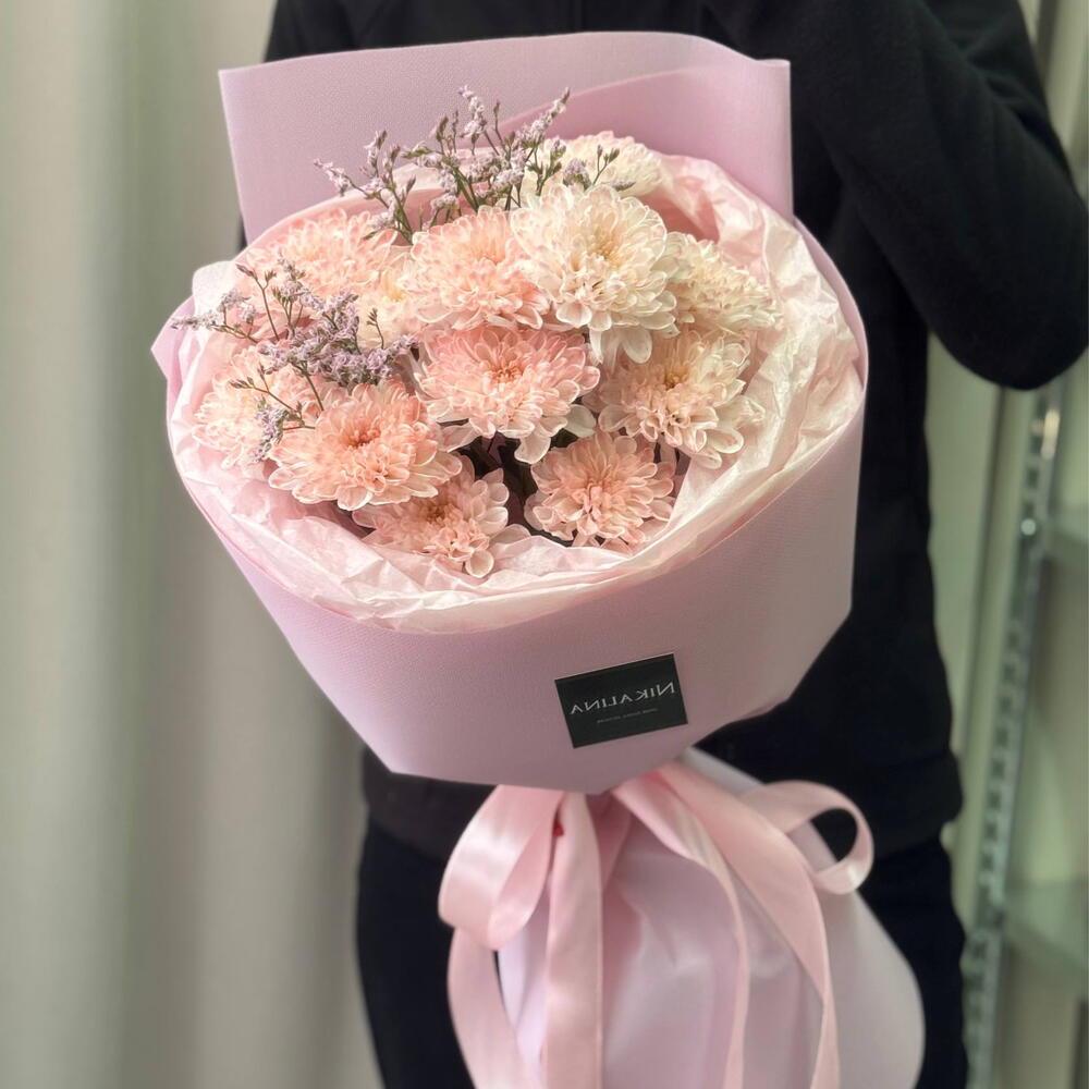 Розовый🌸