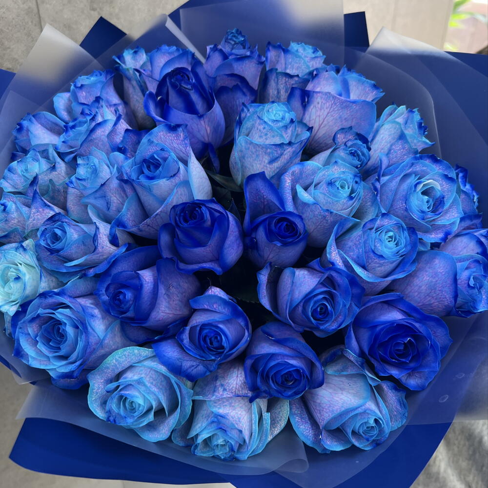 Букет из 35 роз 🌹💙