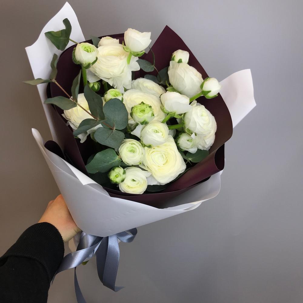 Моно из Ранункулюсов