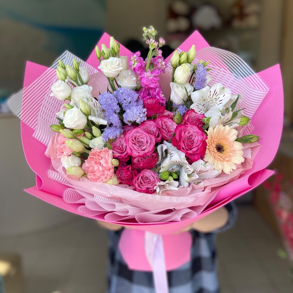 Праздник🥰💐