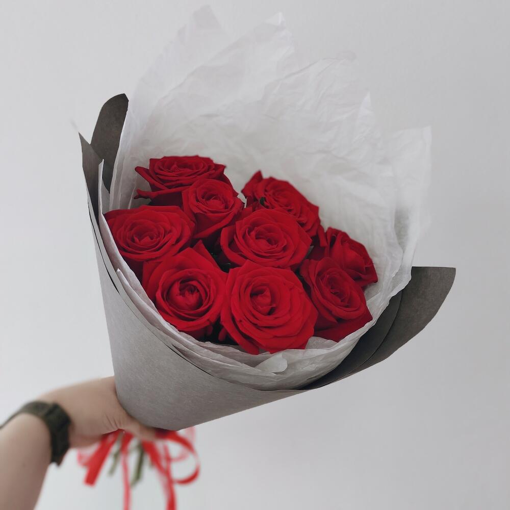 I will collect a bouquet of 116 (9 roses Con Amore)