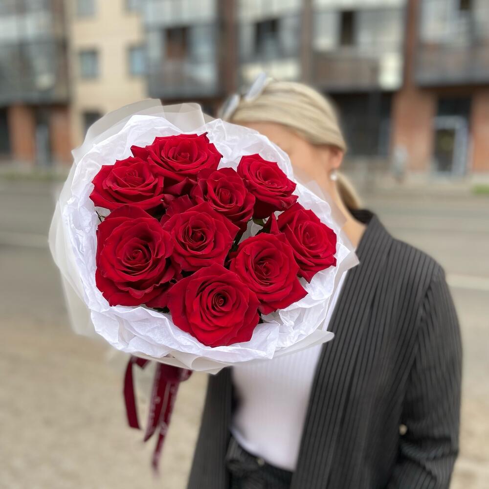 Вечерний Ургант, Цветы и подарки в Архангельске, купить по цене 2950 ...