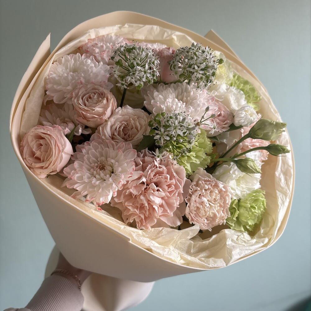 Букет из эустомы/диантуса/кустовых роз💕