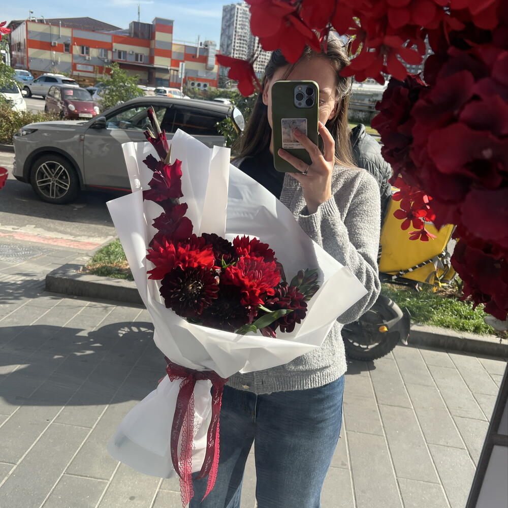 Букет с Георгинами ️