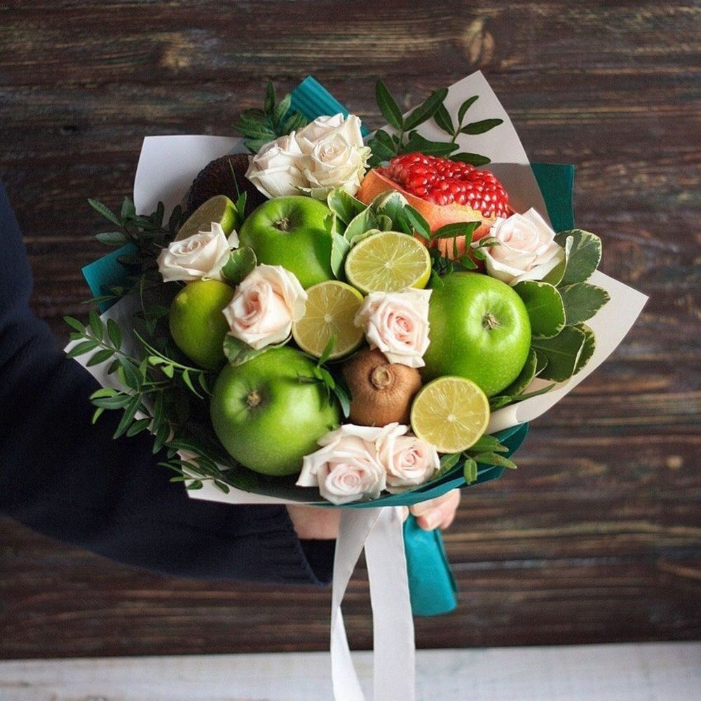 Съедобные букеты с фруктами и цветами