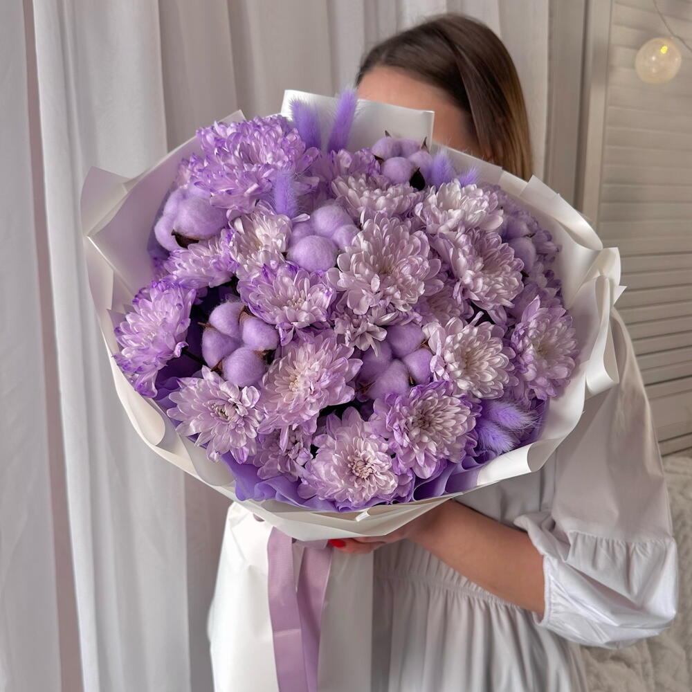 Авторский букет: сиреневая хризантема 🌸Размер М