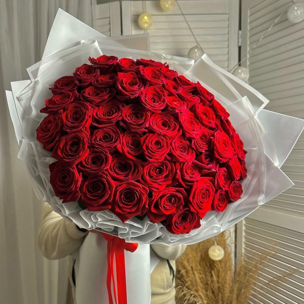 Delight your princess, 51 fragrant roses