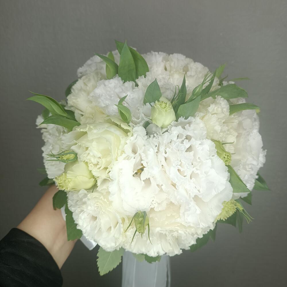 Букет невесты из махровой эустомы 💕