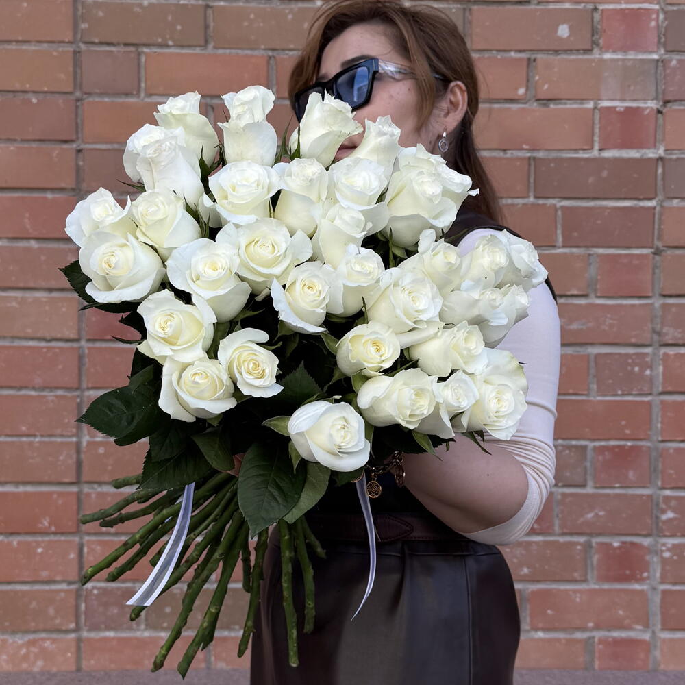 35 white roses with ribbon