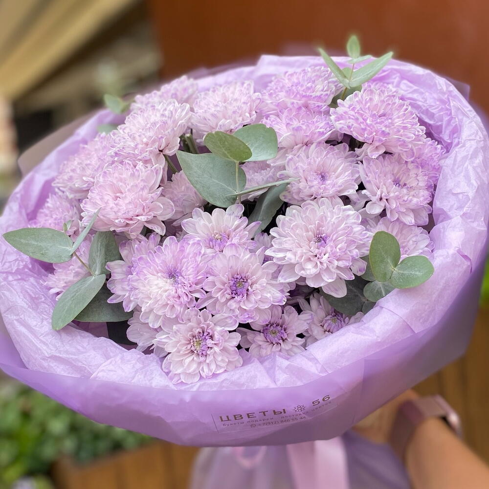 Моно букет из кустовых хризантем