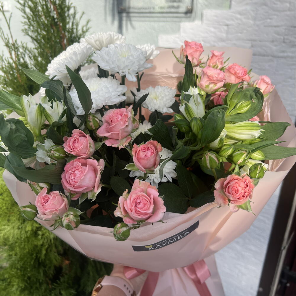 Сборный букет 💐 с кустовой розой