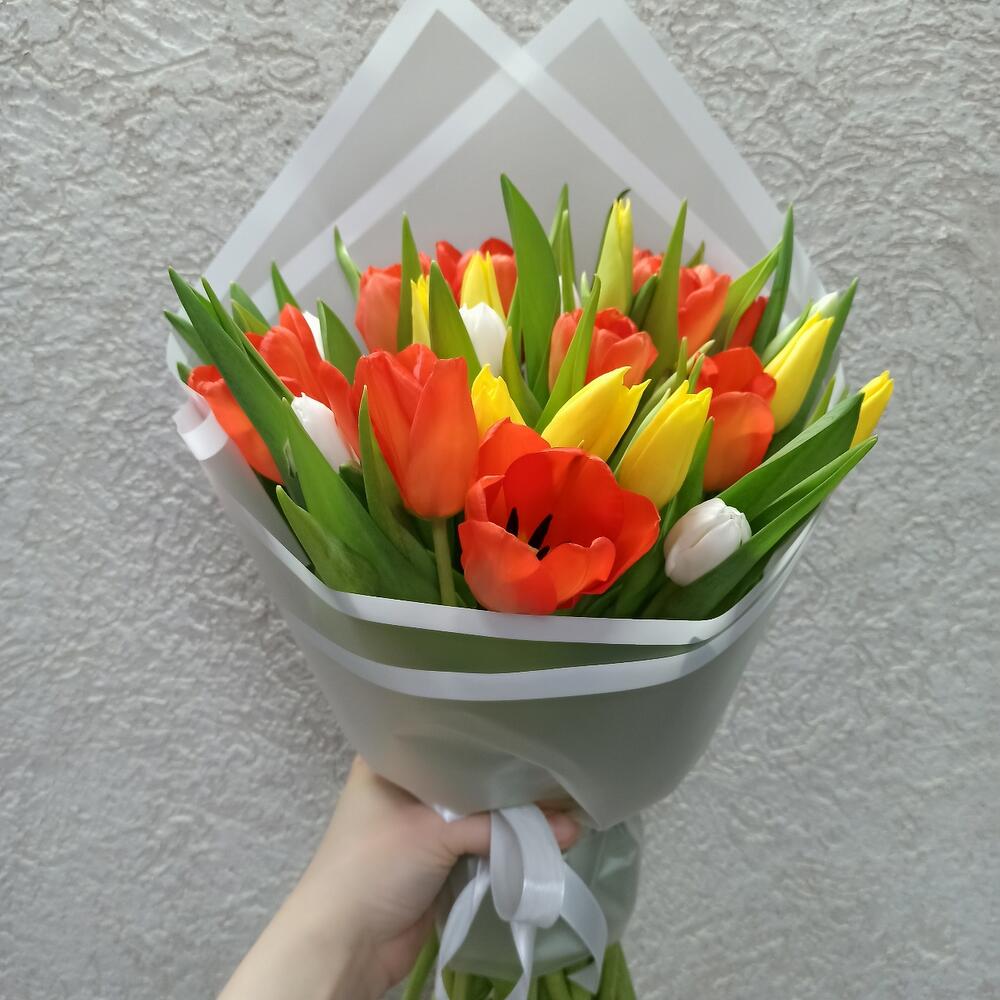 25 ярких тюльпанов