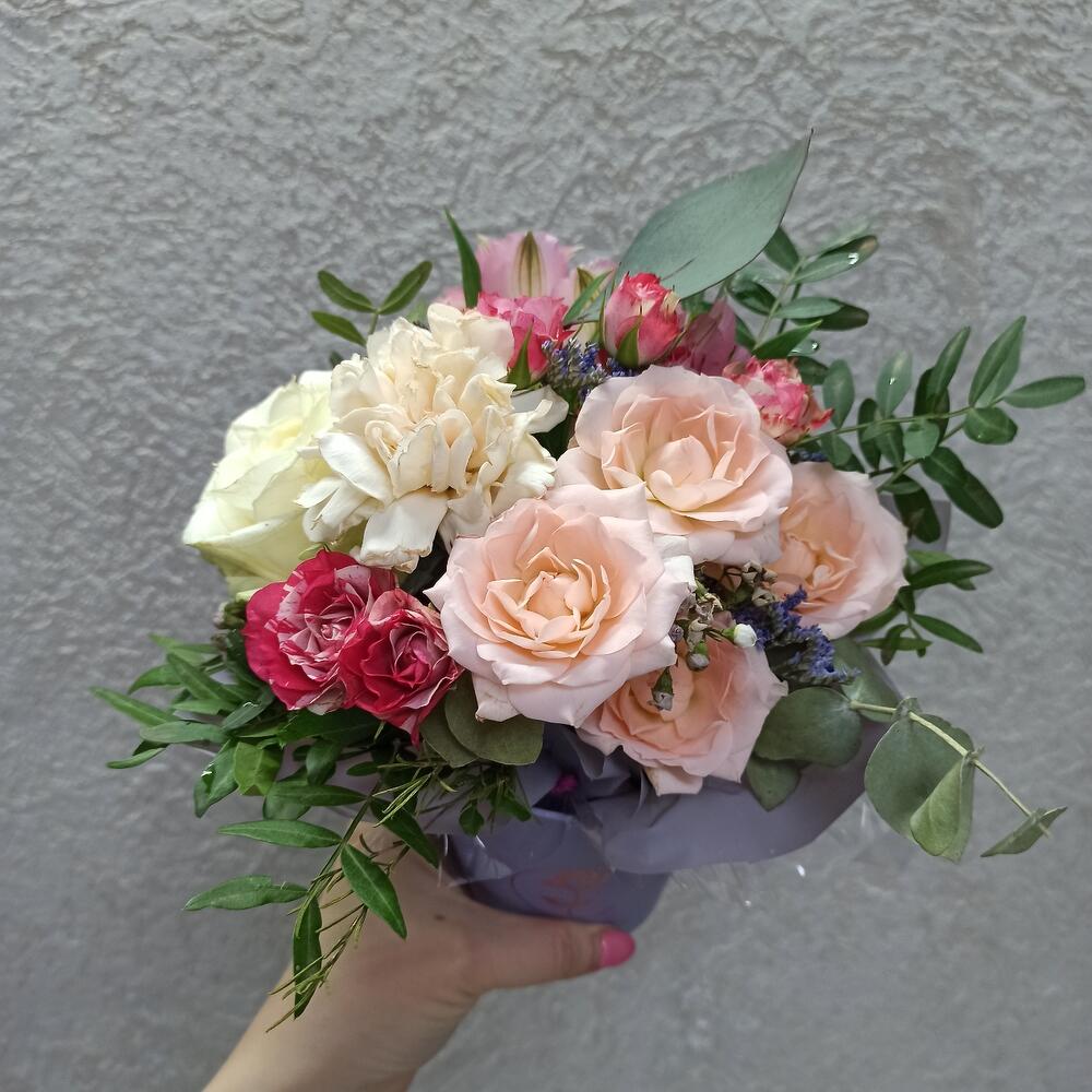 Цветы в коробке
