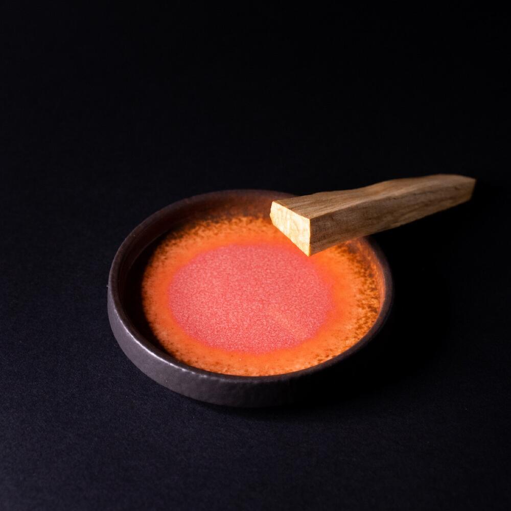 Благовоние Пало Санто (1 шт) Palo Santo + керамическая подставка  (красная) + 1 коробок спичек в подарок