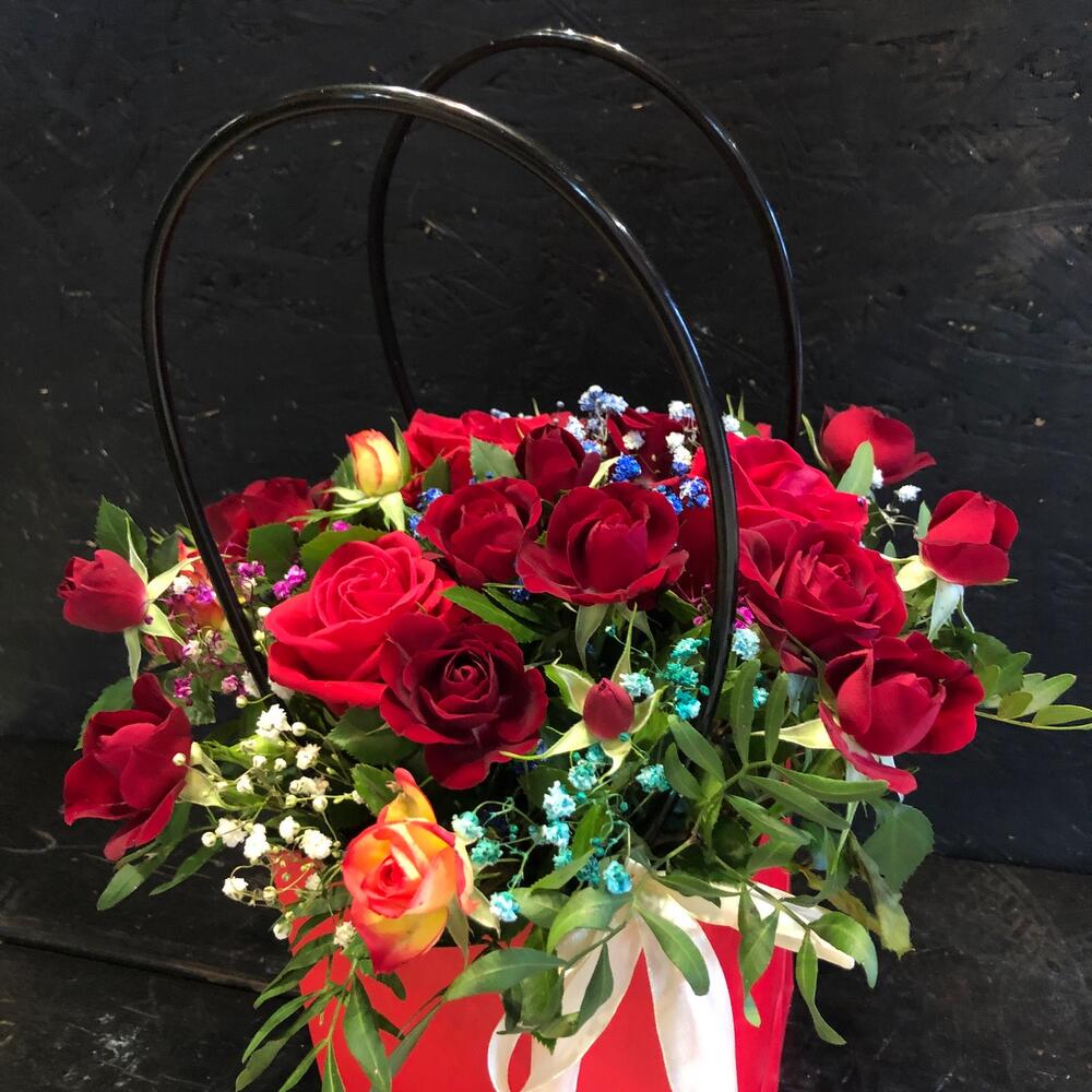 Bolso con flores