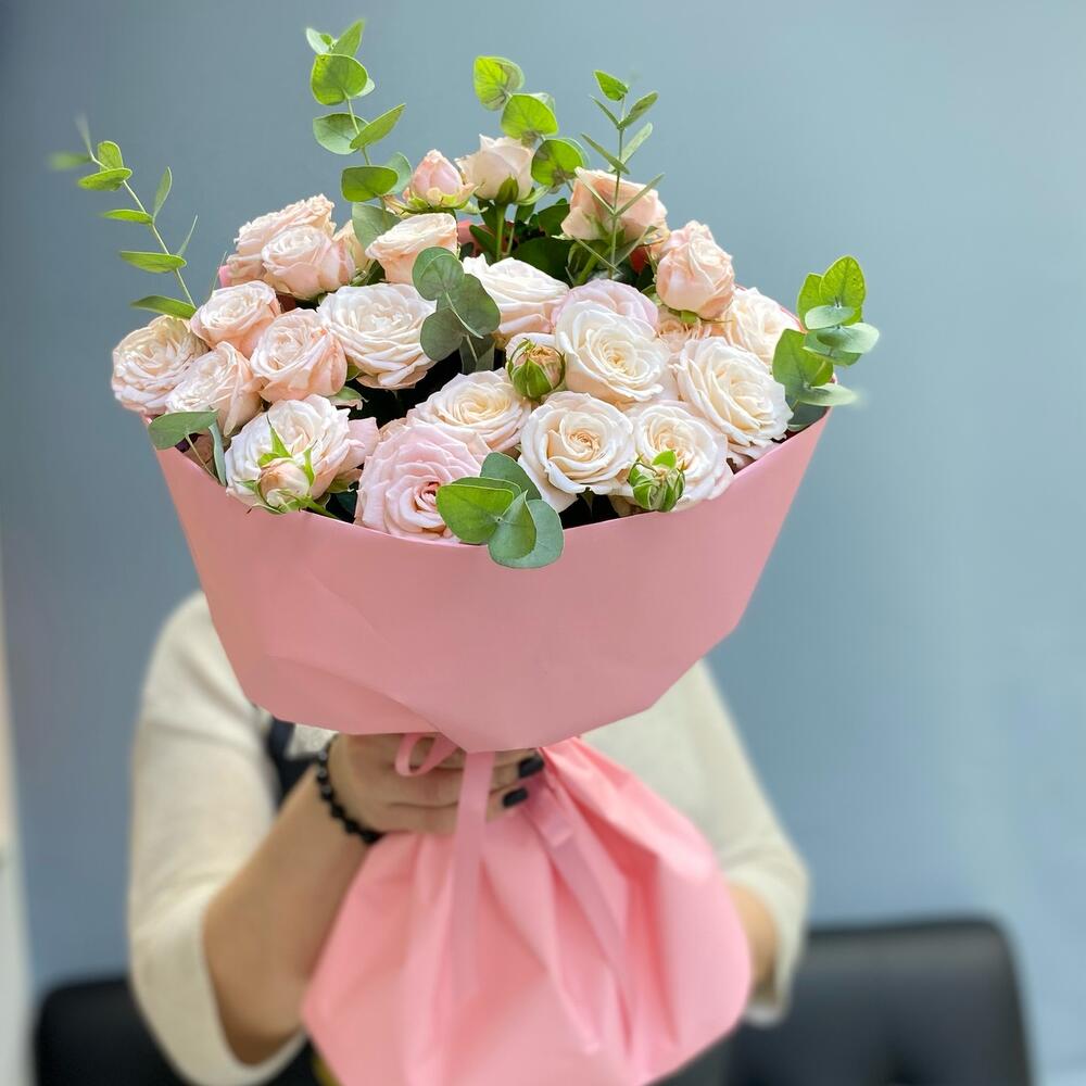 Букет из  Пионовидных кустовых роз 💗💐