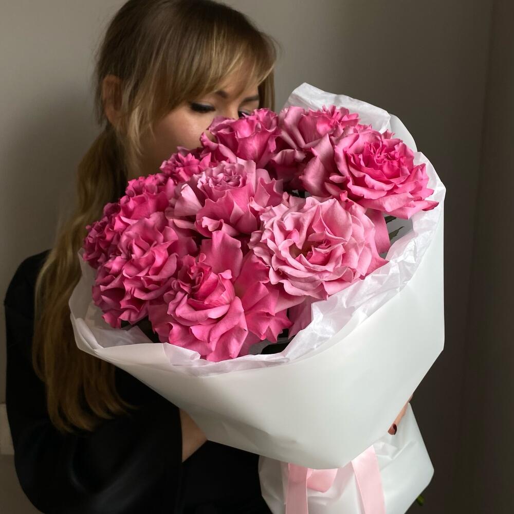 Пионовидыные розы / ажурные розы / 9 малиновых роз / розы для мамы