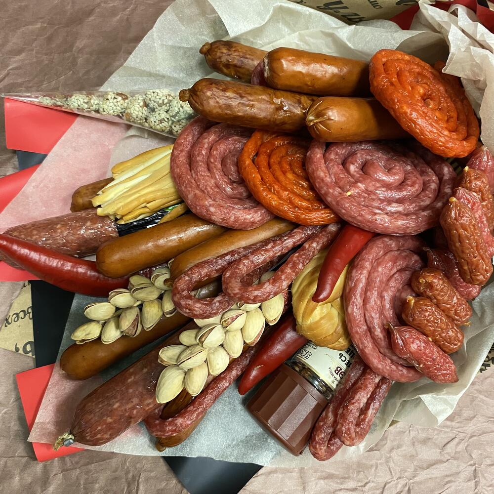 Колбасный шик💥🥓с мельницей 🌶️